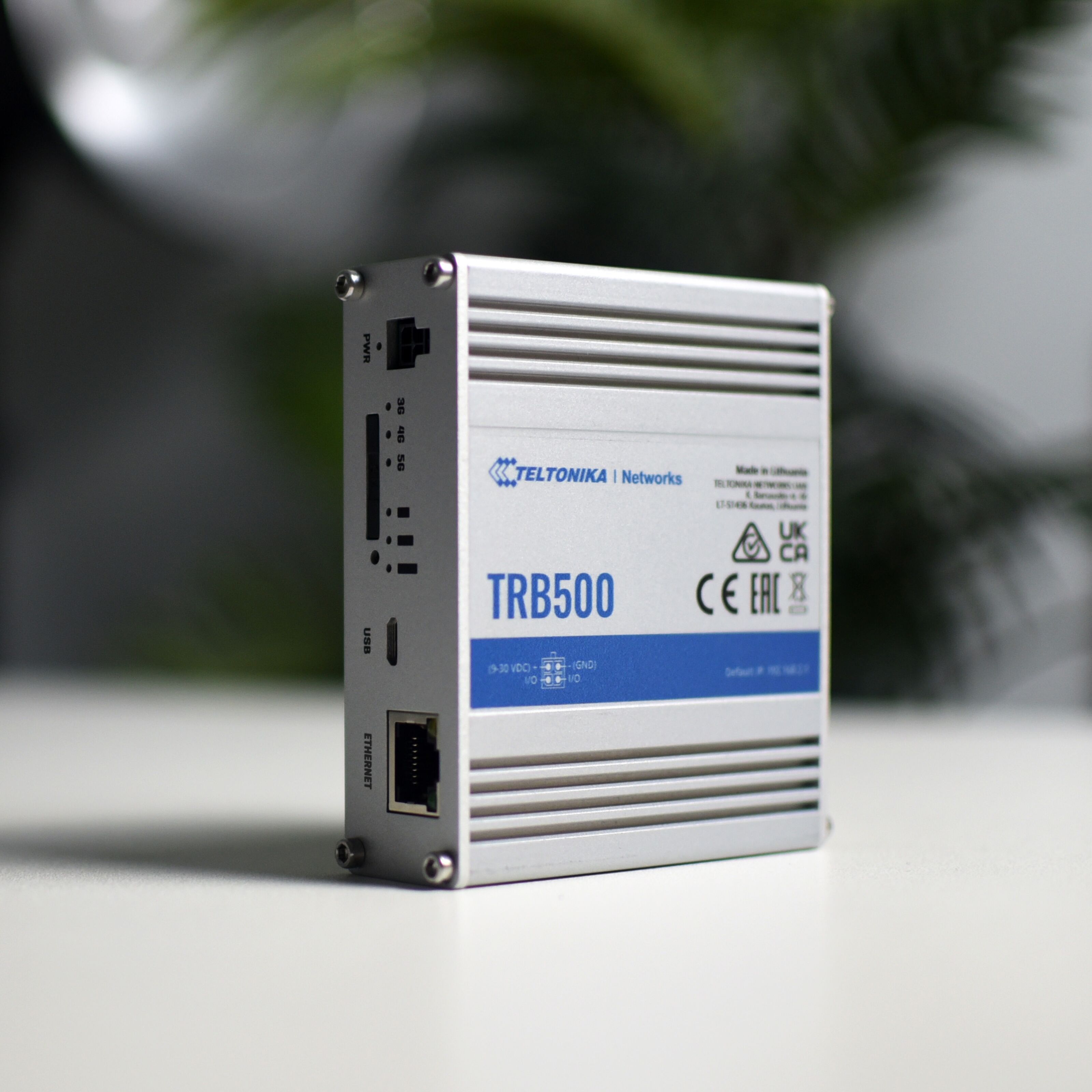 Teltonika TRB500 5G-gateway - 5G-ruter | Kjell.com